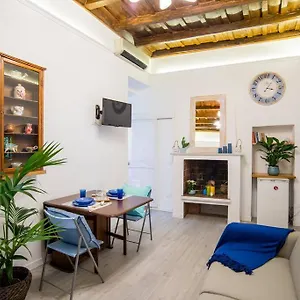 Colosseum/panisperna Nina With Terrace Appartement Rome